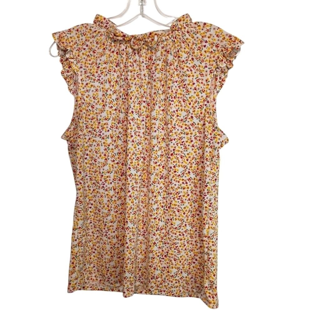 Adriana Papell -Floral Sleeveless Blouse Size Medium